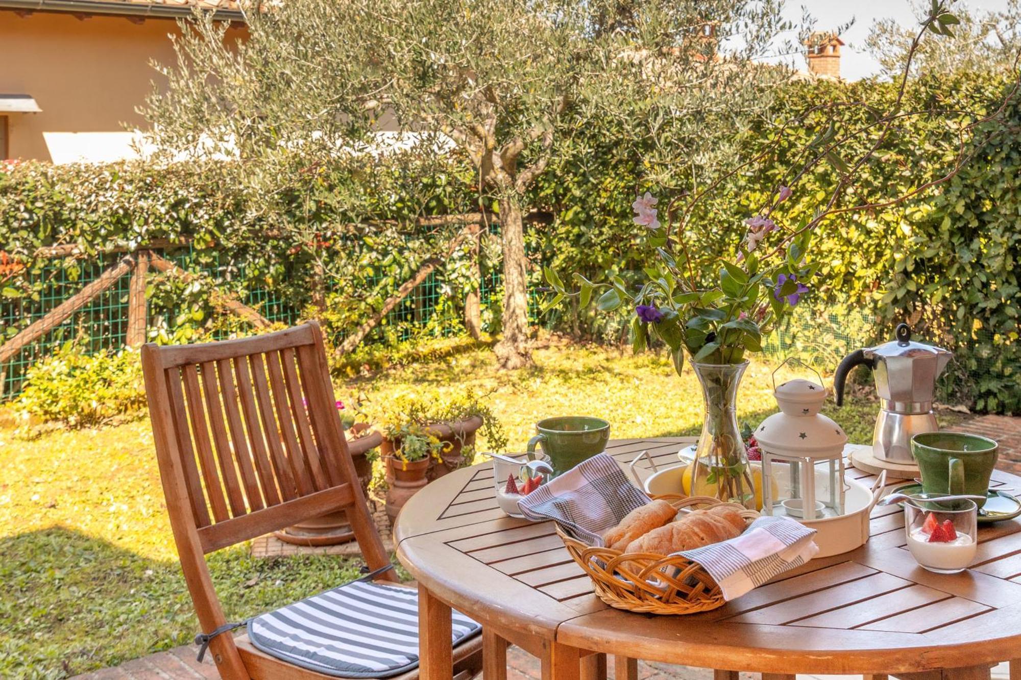 Noi 2 Vacanze - Il Nido Di Gina Contignano Zewnętrze zdjęcie