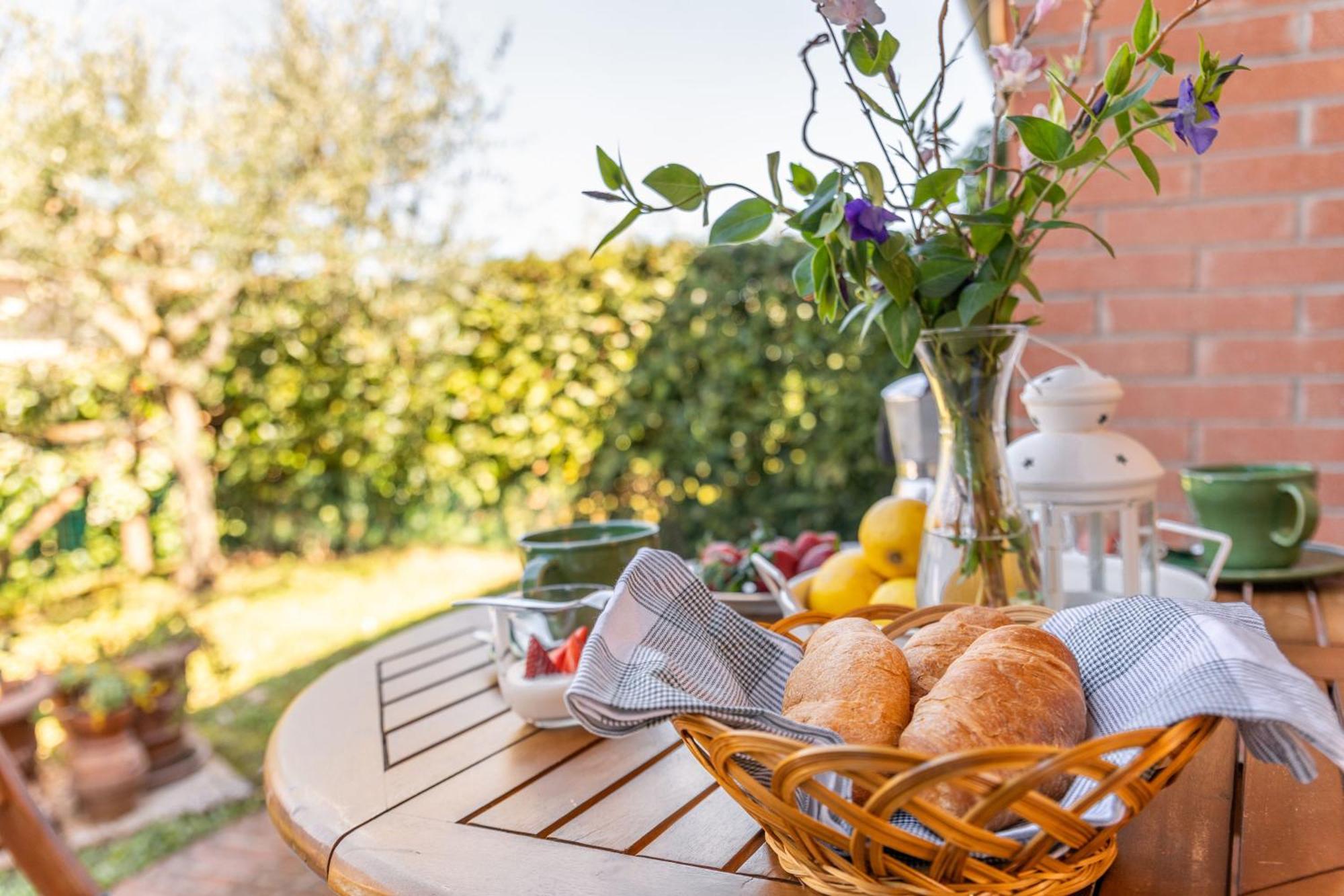 Noi 2 Vacanze - Il Nido Di Gina Contignano Zewnętrze zdjęcie