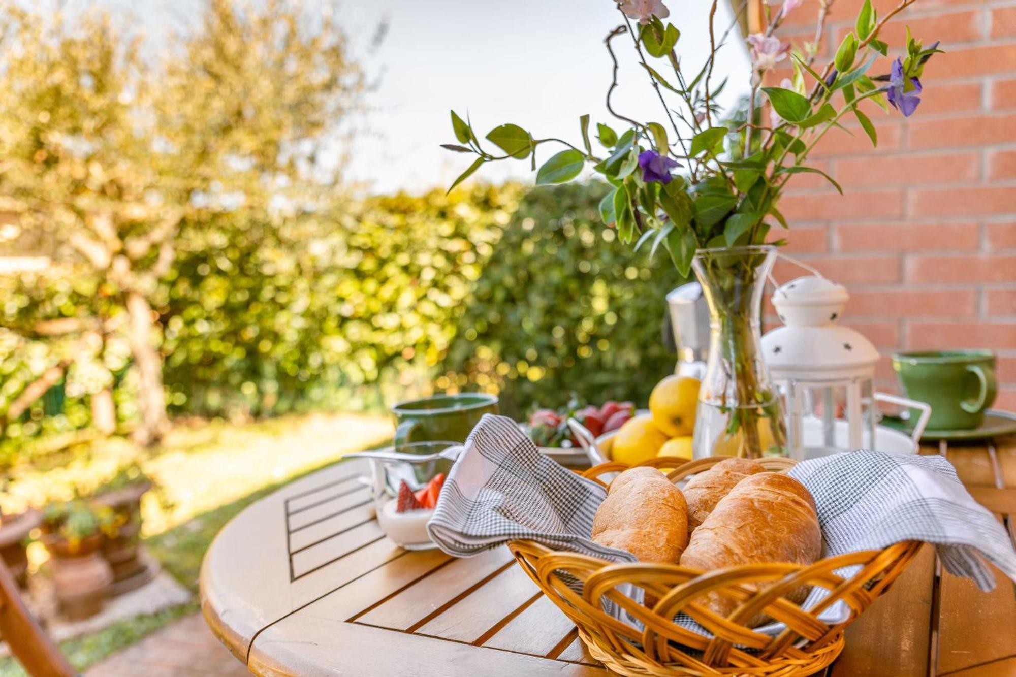 Noi 2 Vacanze - Il Nido Di Gina Contignano Zewnętrze zdjęcie