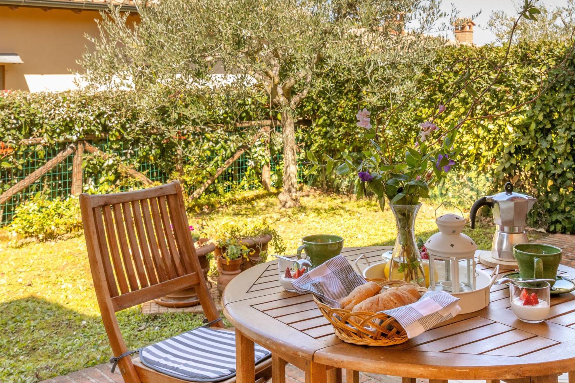 Noi 2 Vacanze - Il Nido Di Gina Contignano Zewnętrze zdjęcie